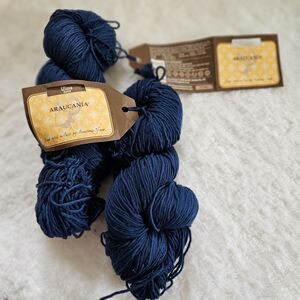 Araucania Ulmo Solid Navy Blue 2 Skeins - NEW & RARE